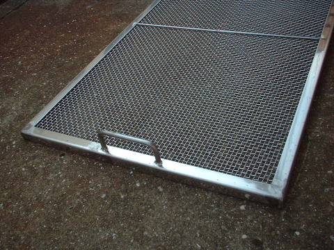 2006Niʐ^9-2