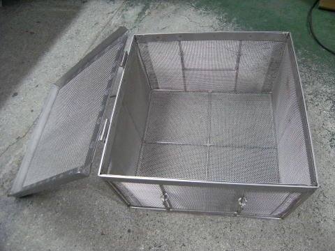 2015Niʐ^12-2